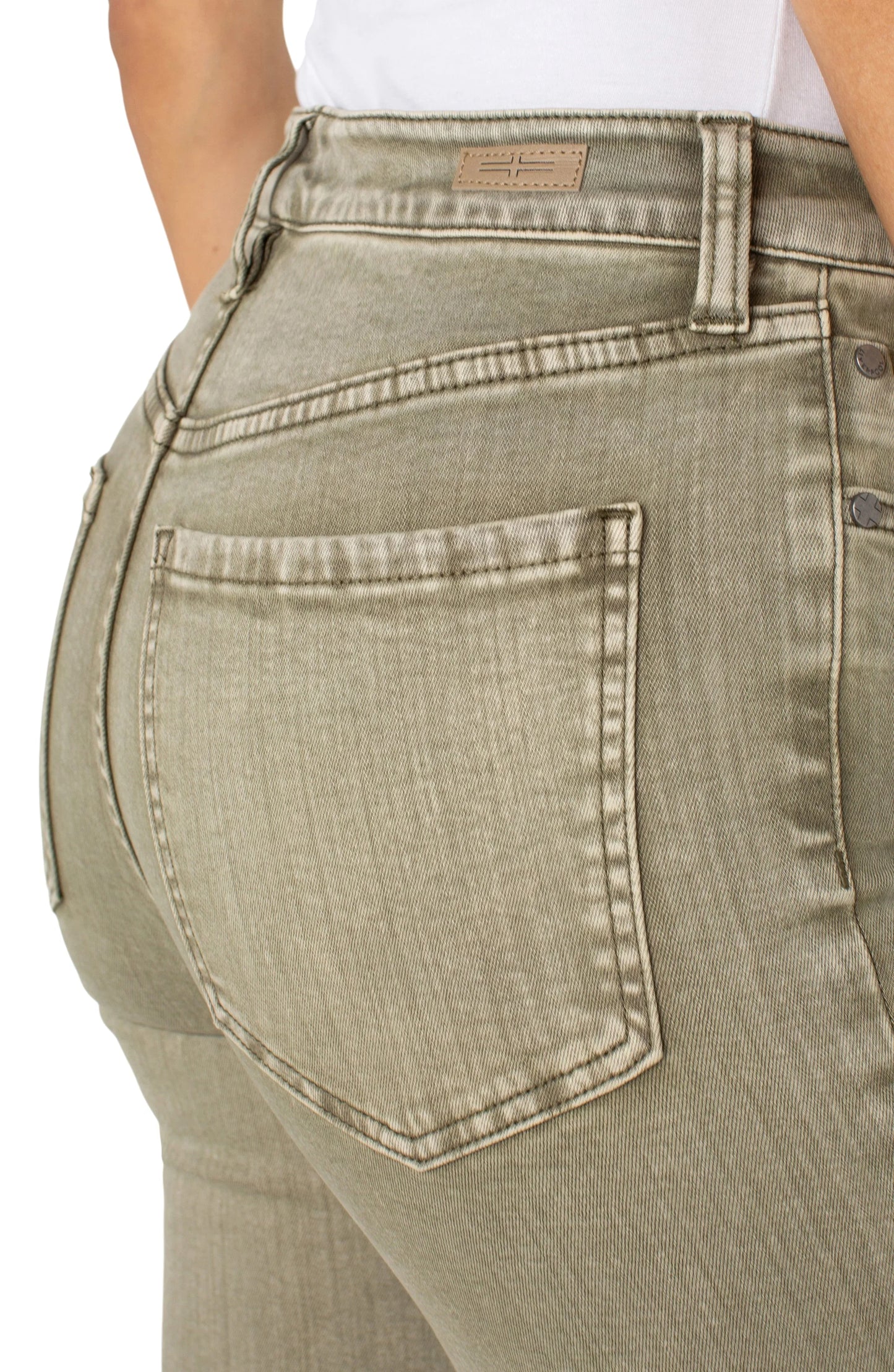 Cropped Flare Jeans with Frayed Hem