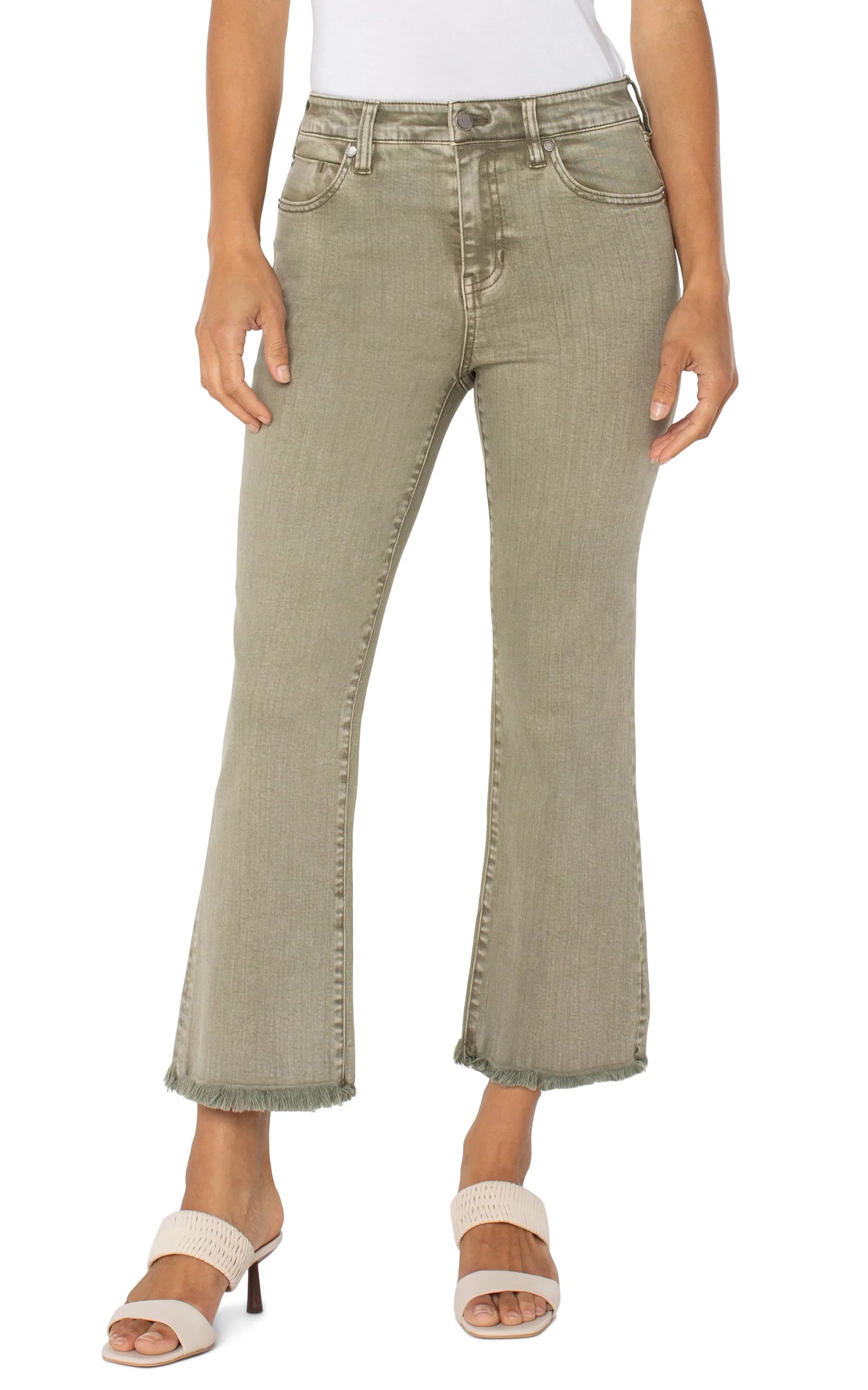 Cropped Flare Jeans with Frayed Hem